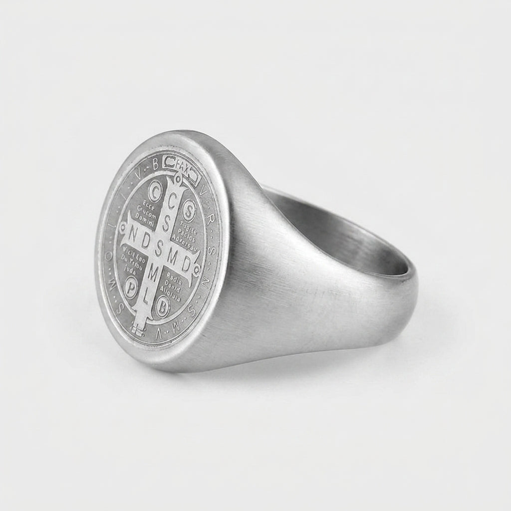Chevalière Croix de Saint Benoit