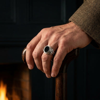 Chevalière Homme Onyx Ovale Triquetra Argent 925